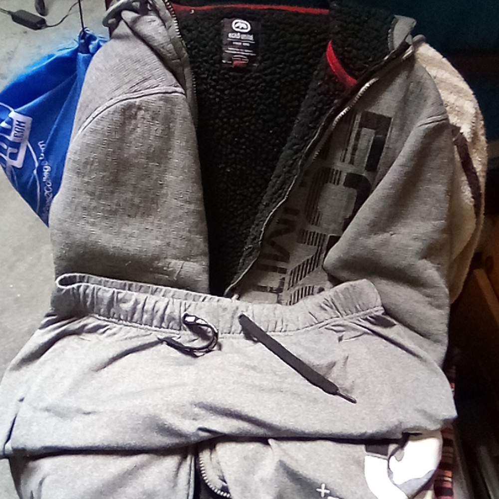Ecko Unlimited hoody and shorts
